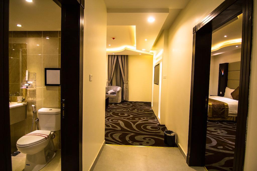 Rest Night Hotel Suites - Al Moroj Riyad Oda fotoğraf
